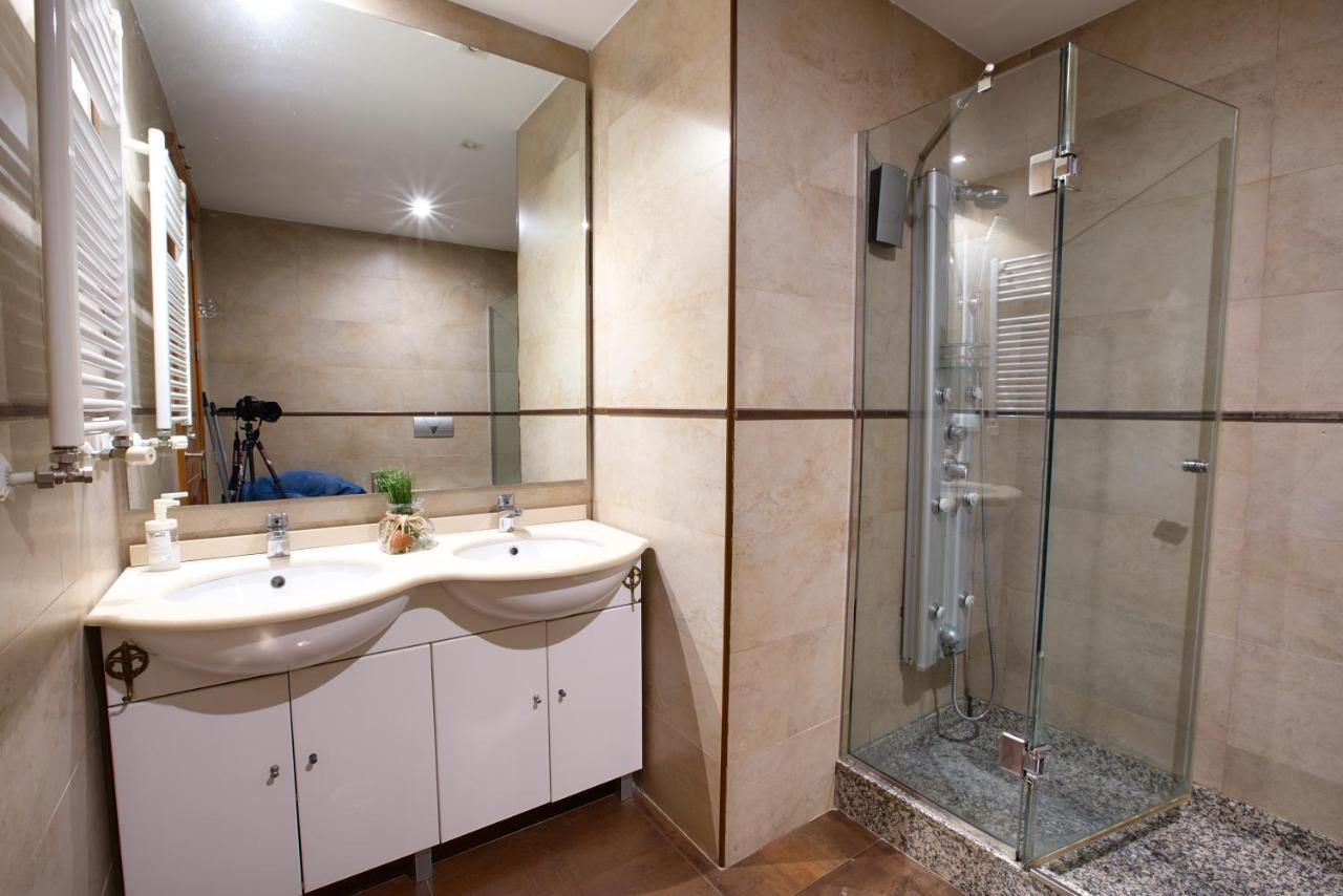 Apartamentos Chvictoria เกว็งกา ภายนอก รูปภาพ